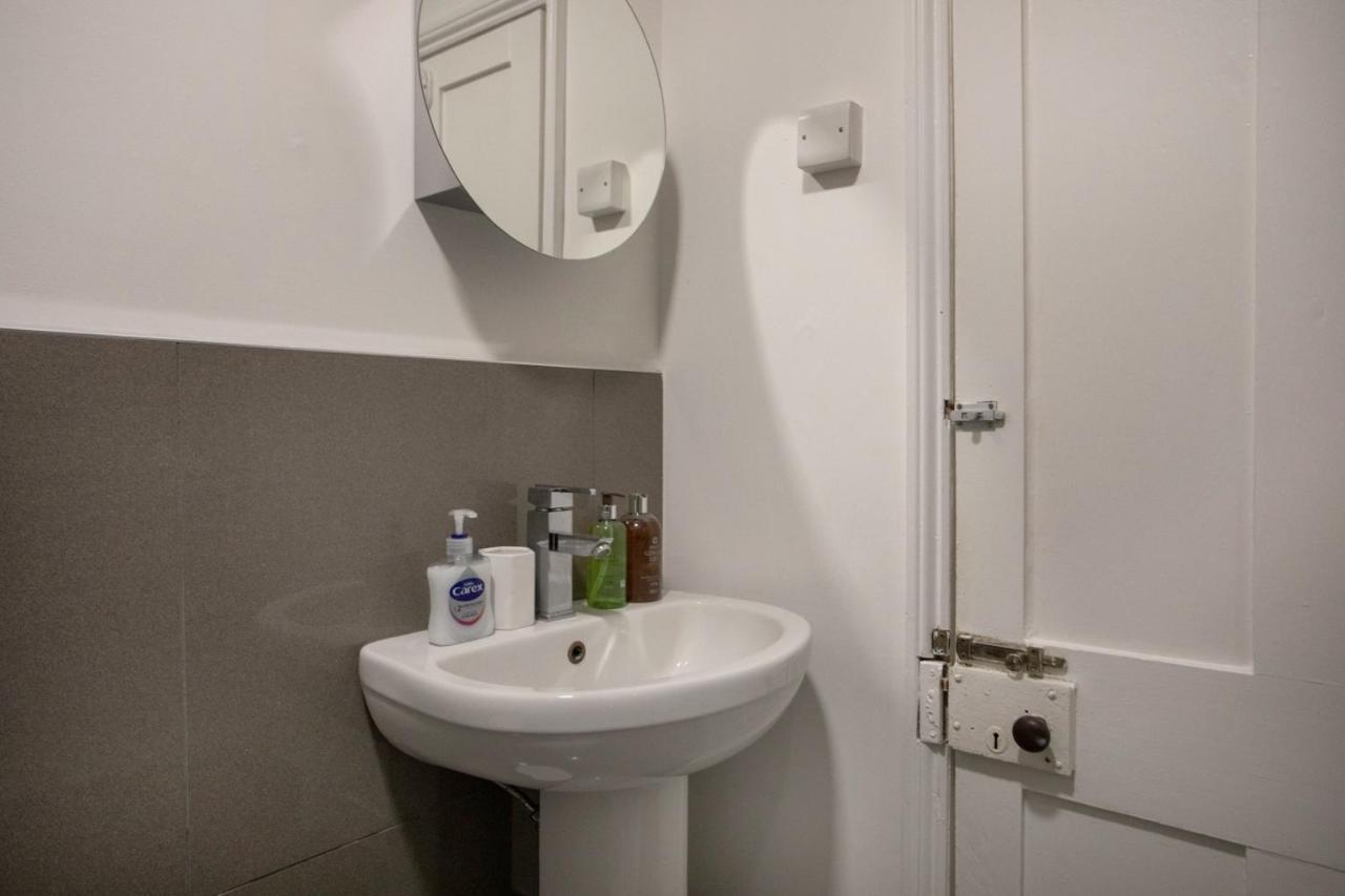 * Parking * Smart Tv * Sleeps Up To 7 * Fast Wi-Fi Villa Lincoln Exterior foto